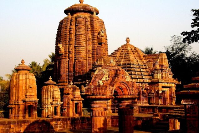 Golden Triangle with Odisha – 2 Nights / 3 Days